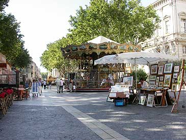 la place de l'horloge en Avignon  © VF