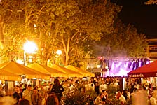 la place de l'horloge en Avignon  &copy; VF