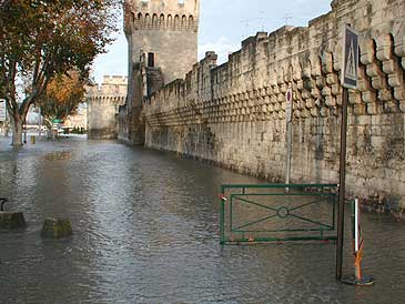 Avignon city walls