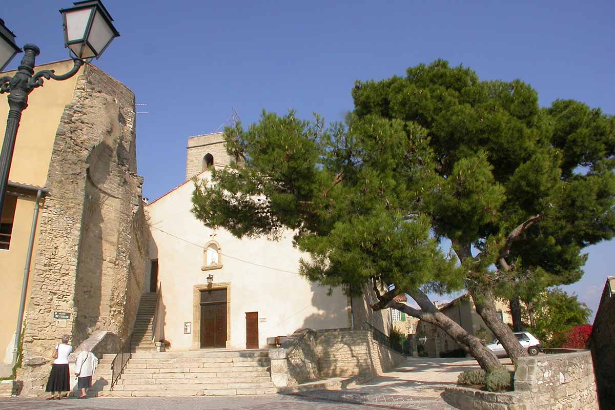 Châteauneuf-de-Gadagne, église Saint Jean-Baptiste © VF