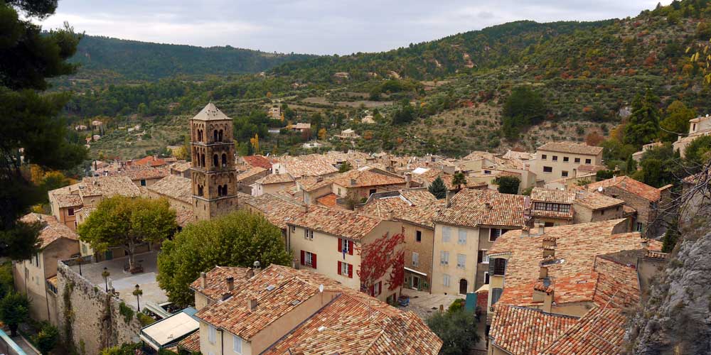 Moustiers Sainte-Marie © VF