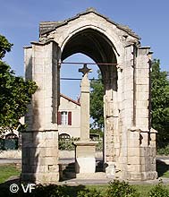 Pernes les Fontaines