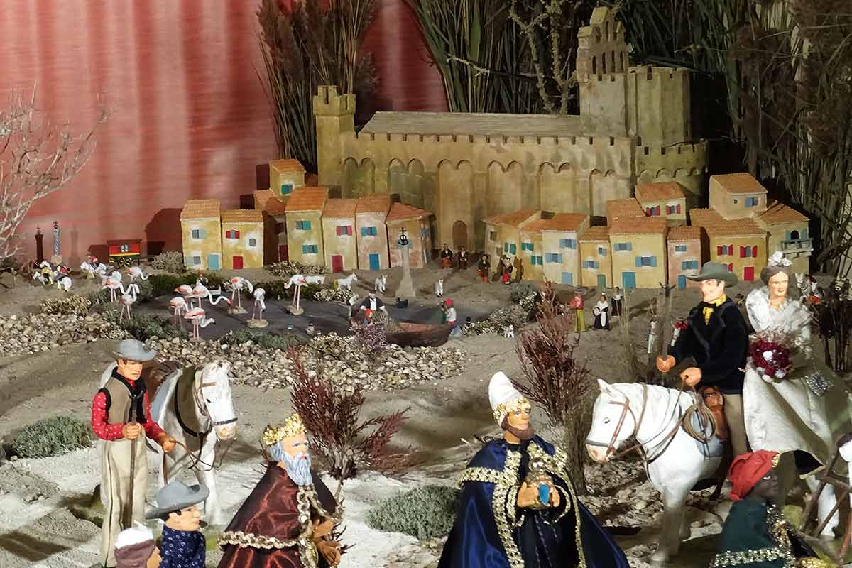 Crèche de Noël de la Confrérie des Gardians à Arles