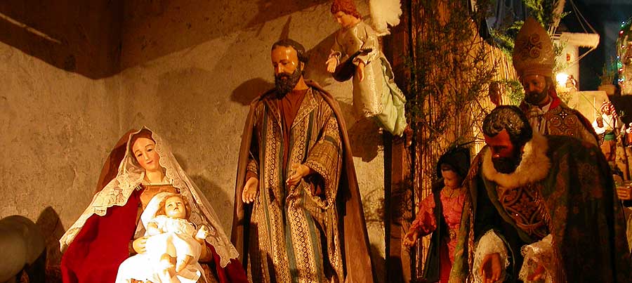 Crèche de Notre Dame des Doms © VF