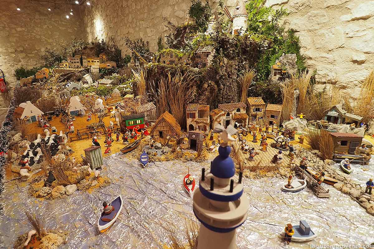 Crèche de Noël à Monteux