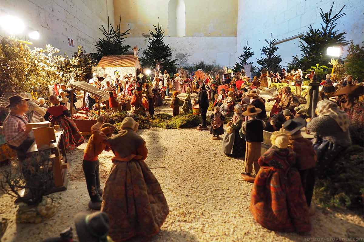 Crèche de Noël à Tarascon