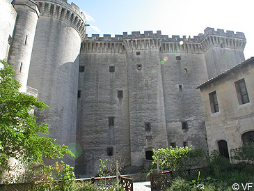 chateau de Tarascon