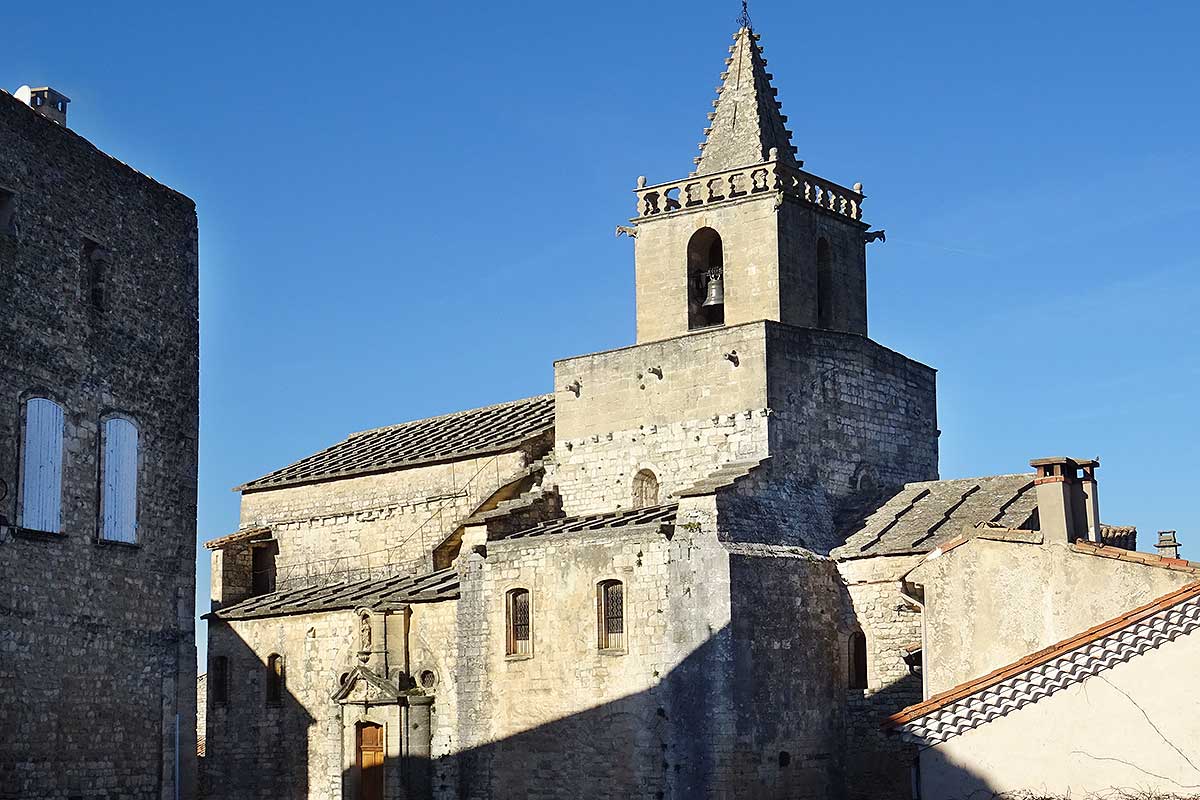 Venasque église