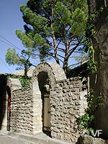 Venasque Provence Vaucluse
