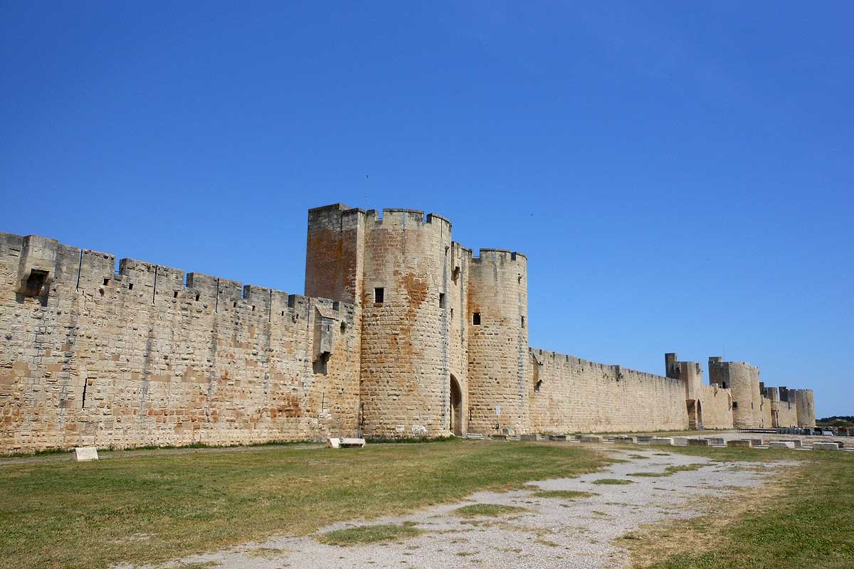 Aigues Mortes remparts