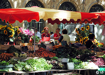 marché place Richelme