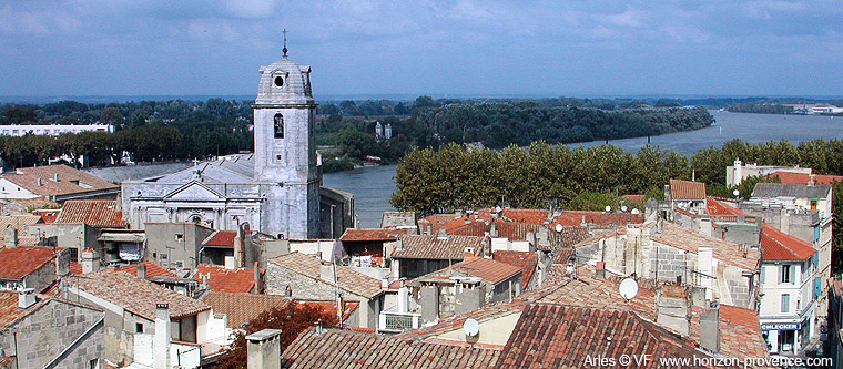 Arles Cloitre Sainte Trophime