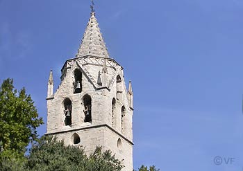 Eglise Saint Didier en Avignon © VF