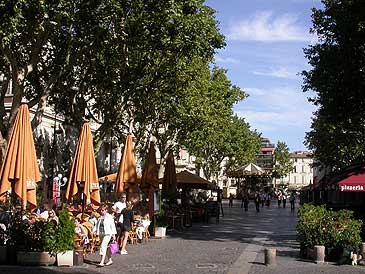 la place de l'horloge en Avignon  © VF