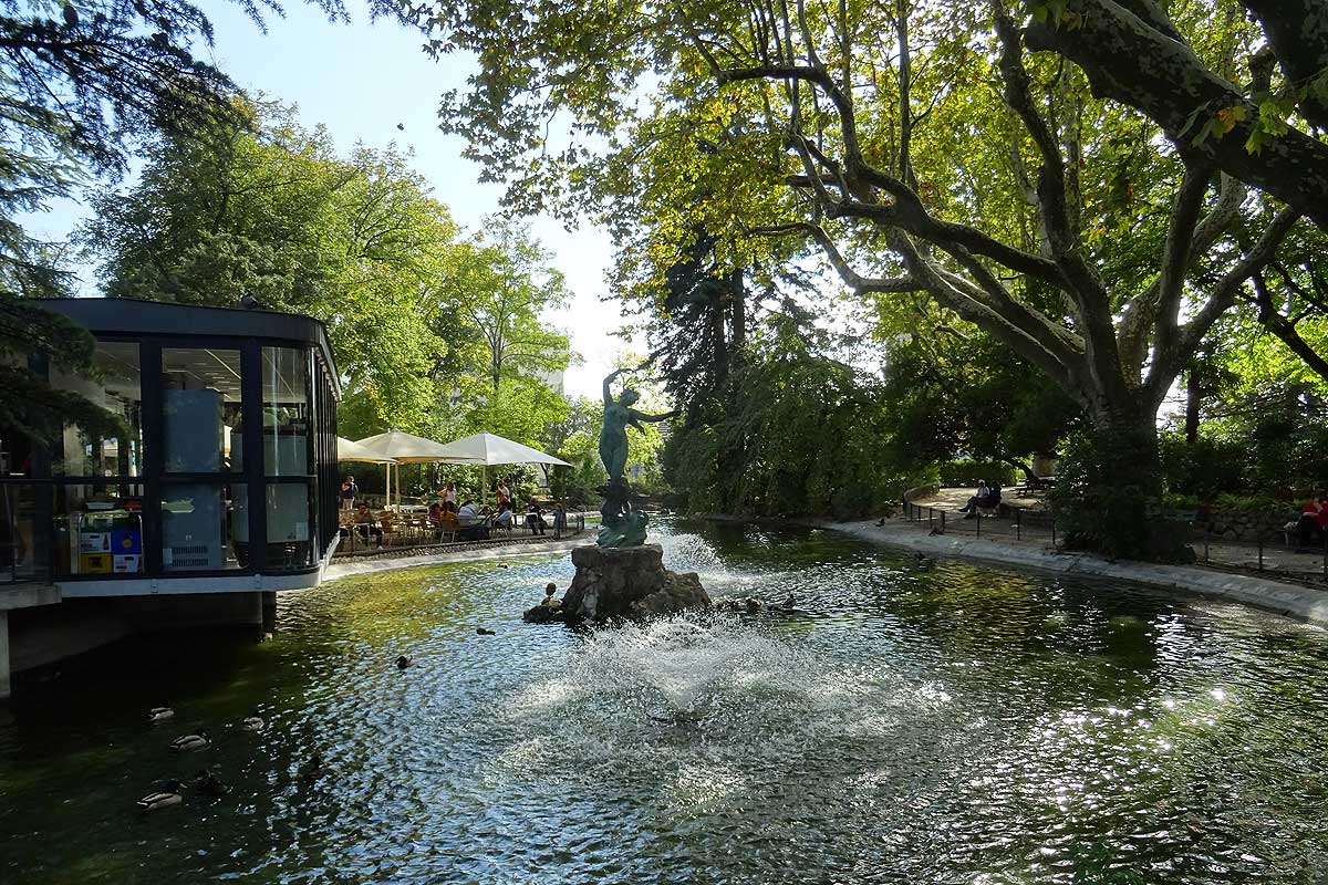 Bassin du Rocher des Doms © VF