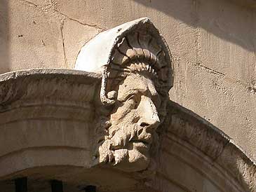 rue banasterie en Avignon © VF