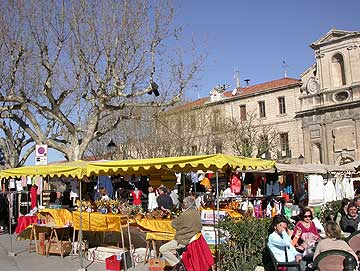 Marché de Forcalquier Provence