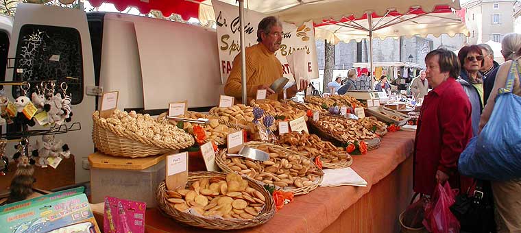 Marché de Forcalquier