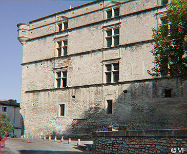 Gordes chateau