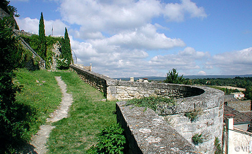 Grignan village