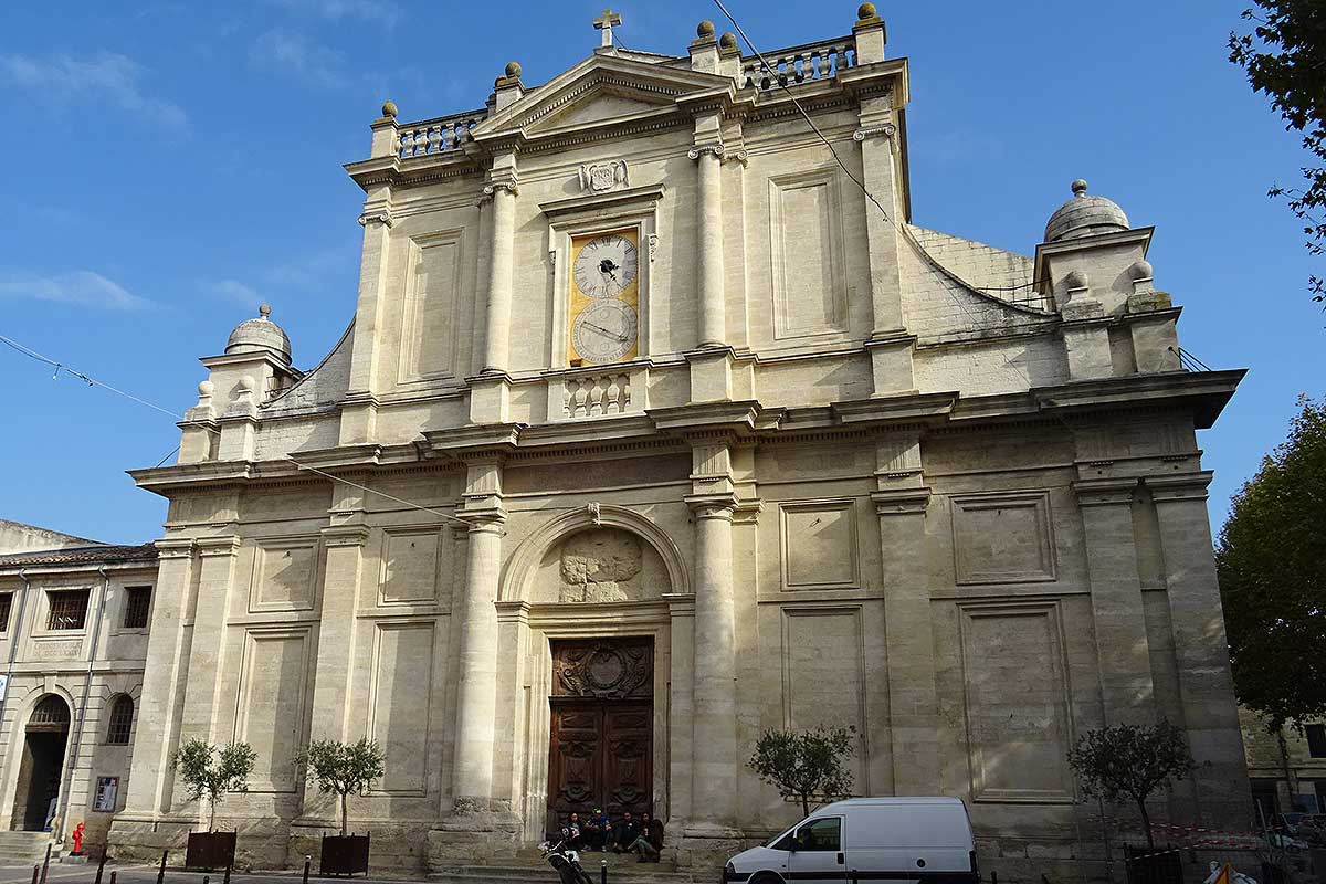 Collégiale Notre-Dame des Anges à l'Isle sur la Sorgue