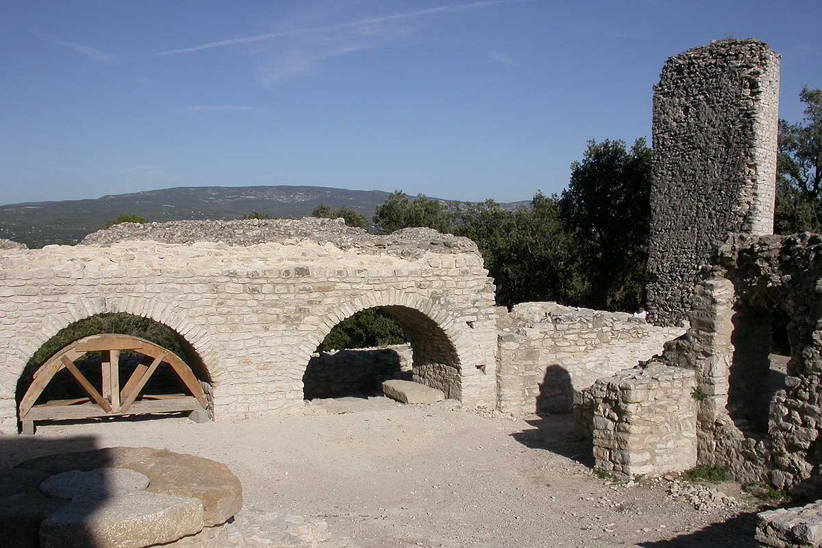 Ruines du Château de Thouzon