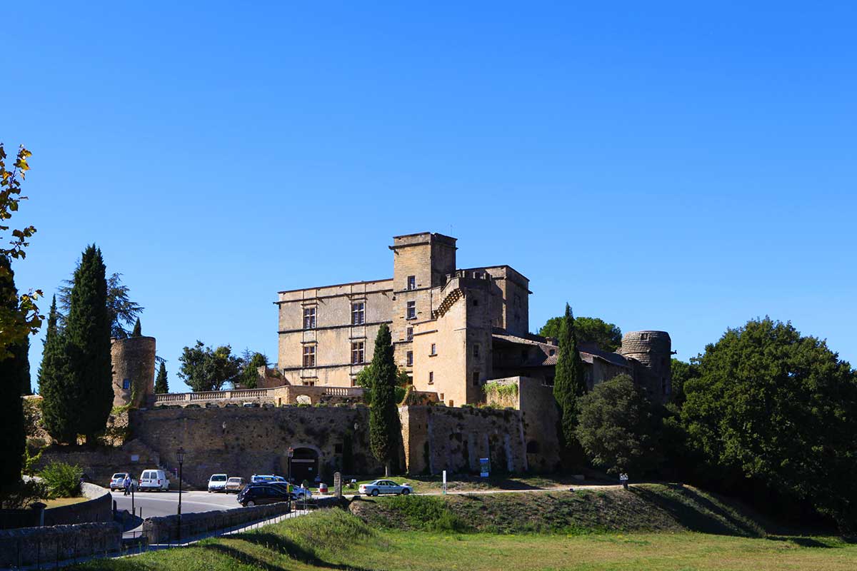 Lourmarin