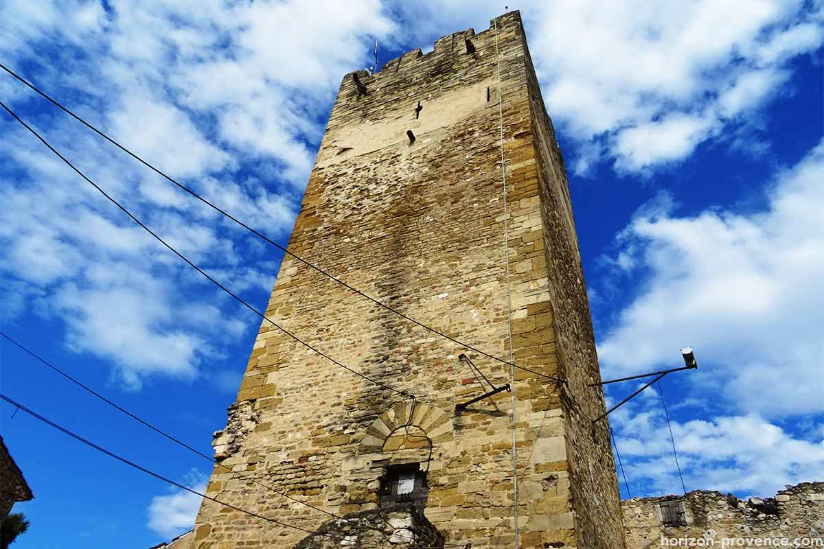 Monteux, la Tour Clémentine