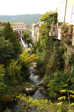 Moustiers Sainte-Marie