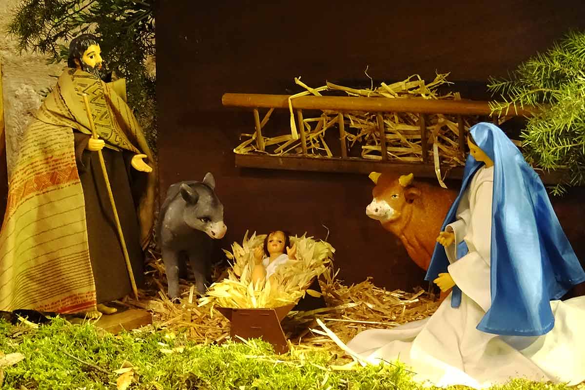 Crèche de Noël Eglise Saint-Didier à Avignon