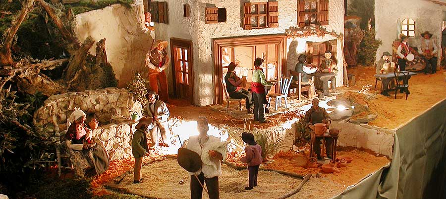 Crèche de Noël à Banon en Provence © VF