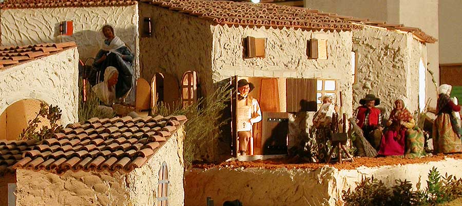 Crèche de Noël à Banon en Provence © VF