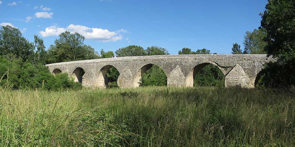 La Roque sur Cèze Pont Charles Martel