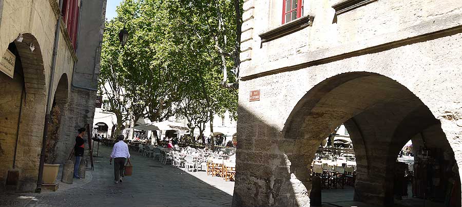 Uzès © VF