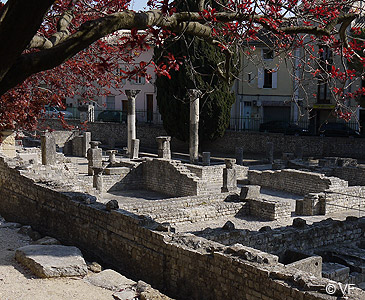 Vaison-la-romaine