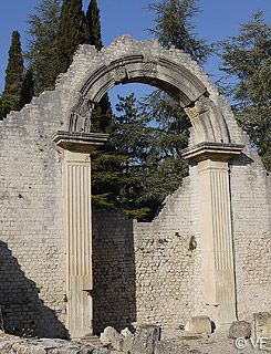 Vaison-la-romaine
