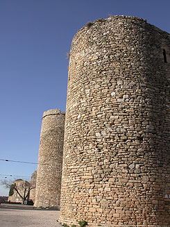 Tours sarrazines Venasque