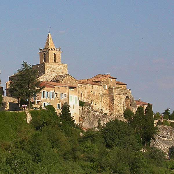 Venasque Provence Vaucluse