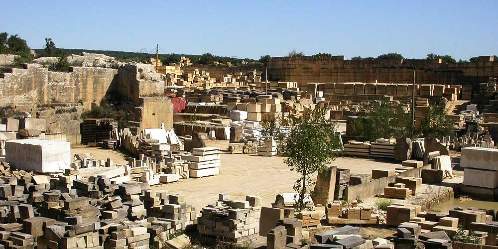 Vers-Pont-du-Gard carrières