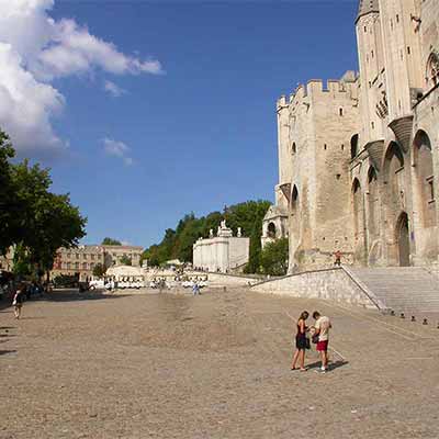 Place du Palais des Papes