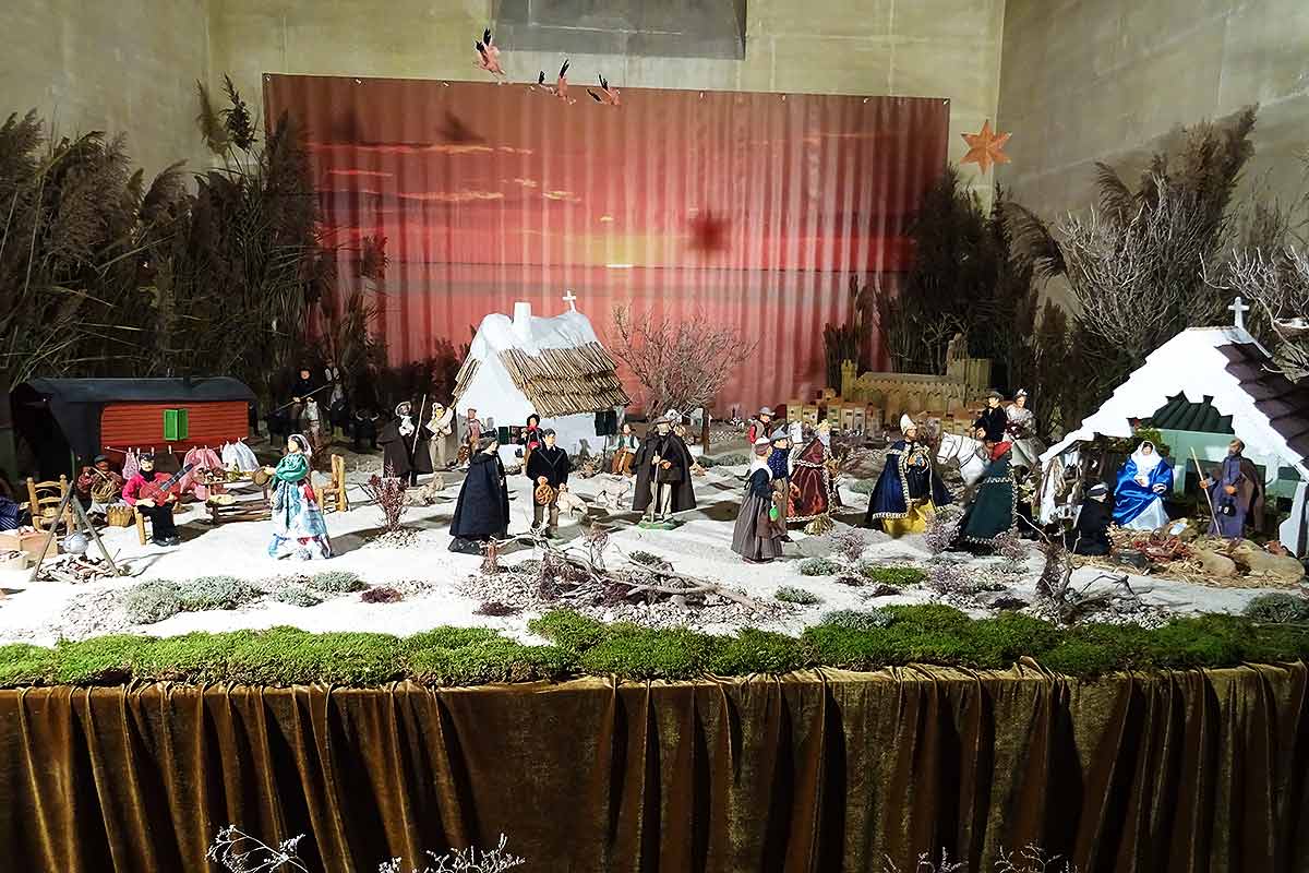 Crèche de Noël Gardians