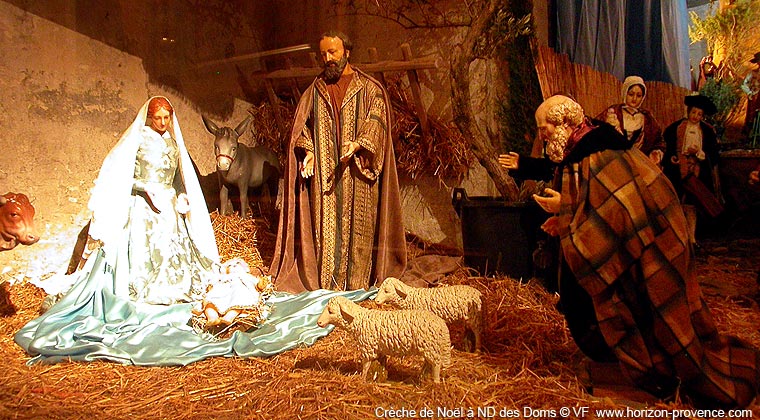 Crèche de Notre Dame des Doms © VF