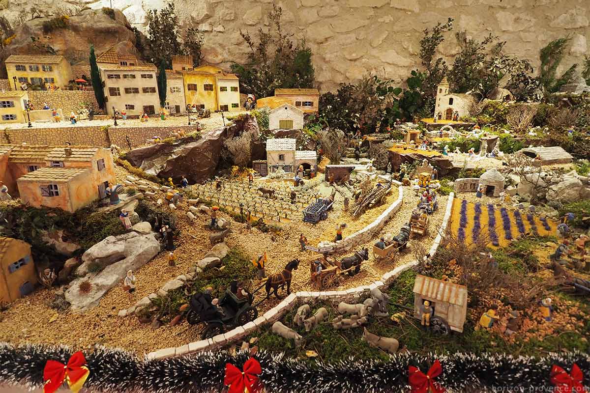 Crèche de Noël à Monteux