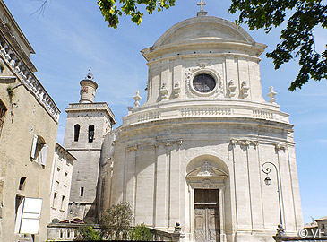 Uzès