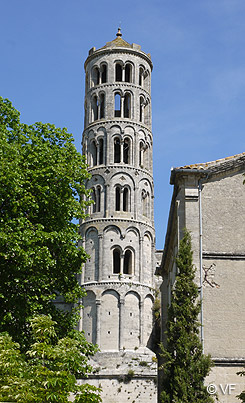 Uzès